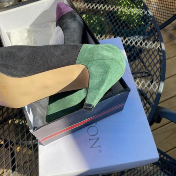 Multicolored Pumps - Picture 3 of 3